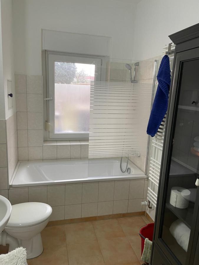 Michas Ferienwohnung Naehe Zentrum Cottbus Esterno foto